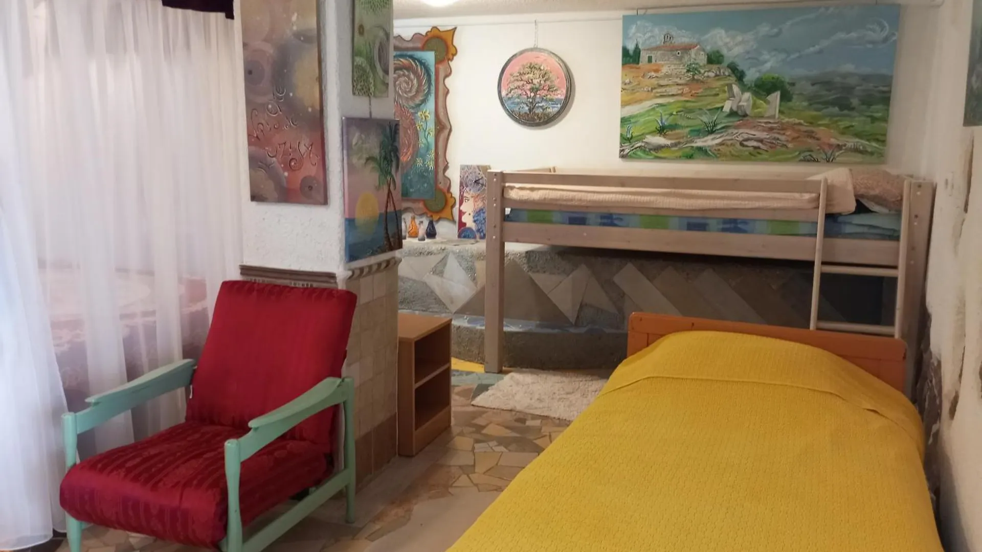 By Artist Apartment Pican Croatia